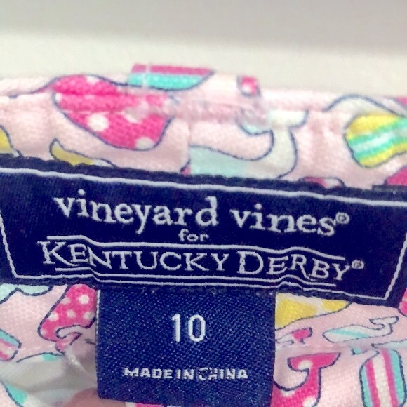 Vineyard Vines| LE Kentucky Derby Whale Logo Shorts Sz 10 - Picture 5 of 9